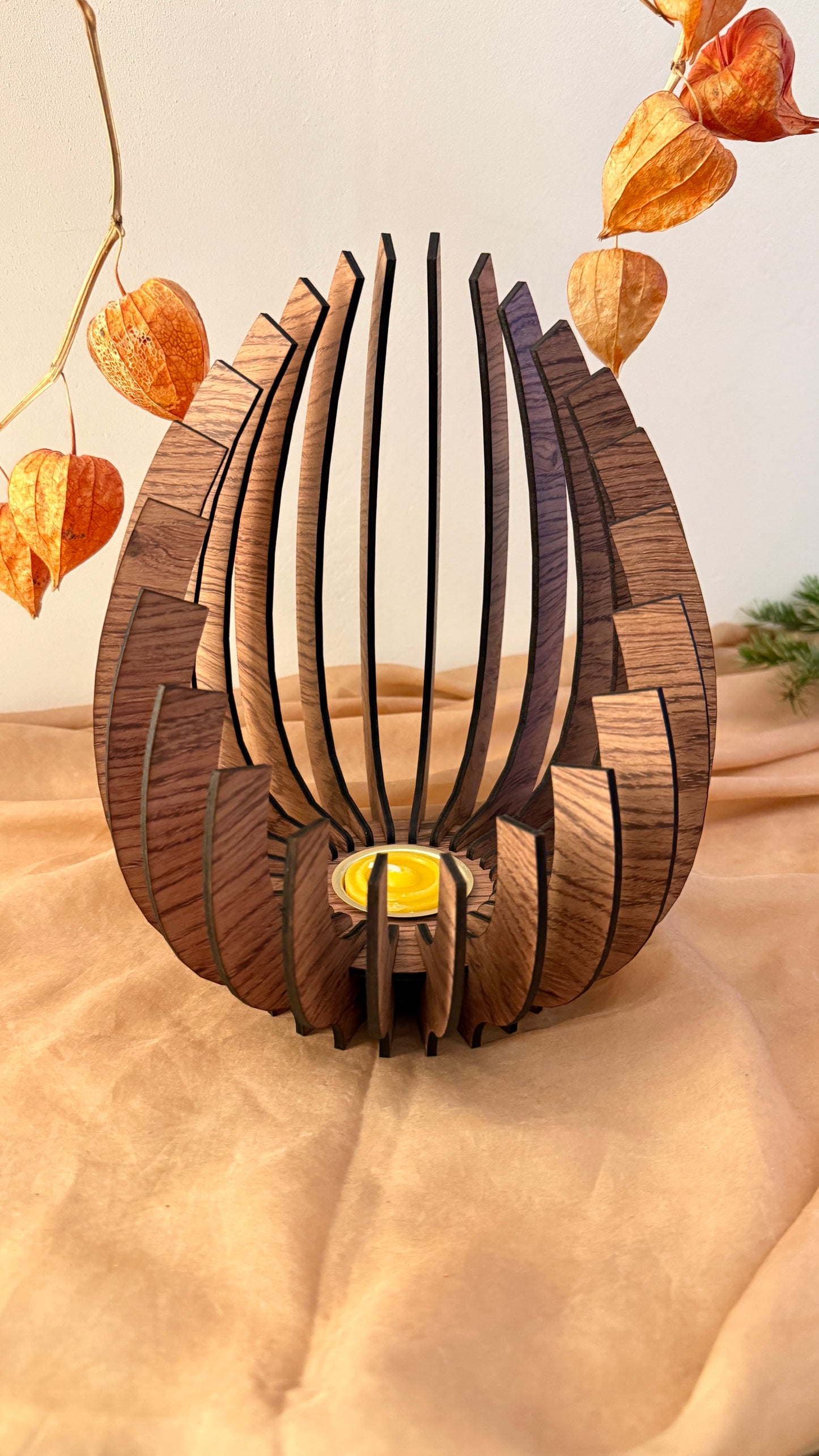 Teelichthalter "Open Egg"