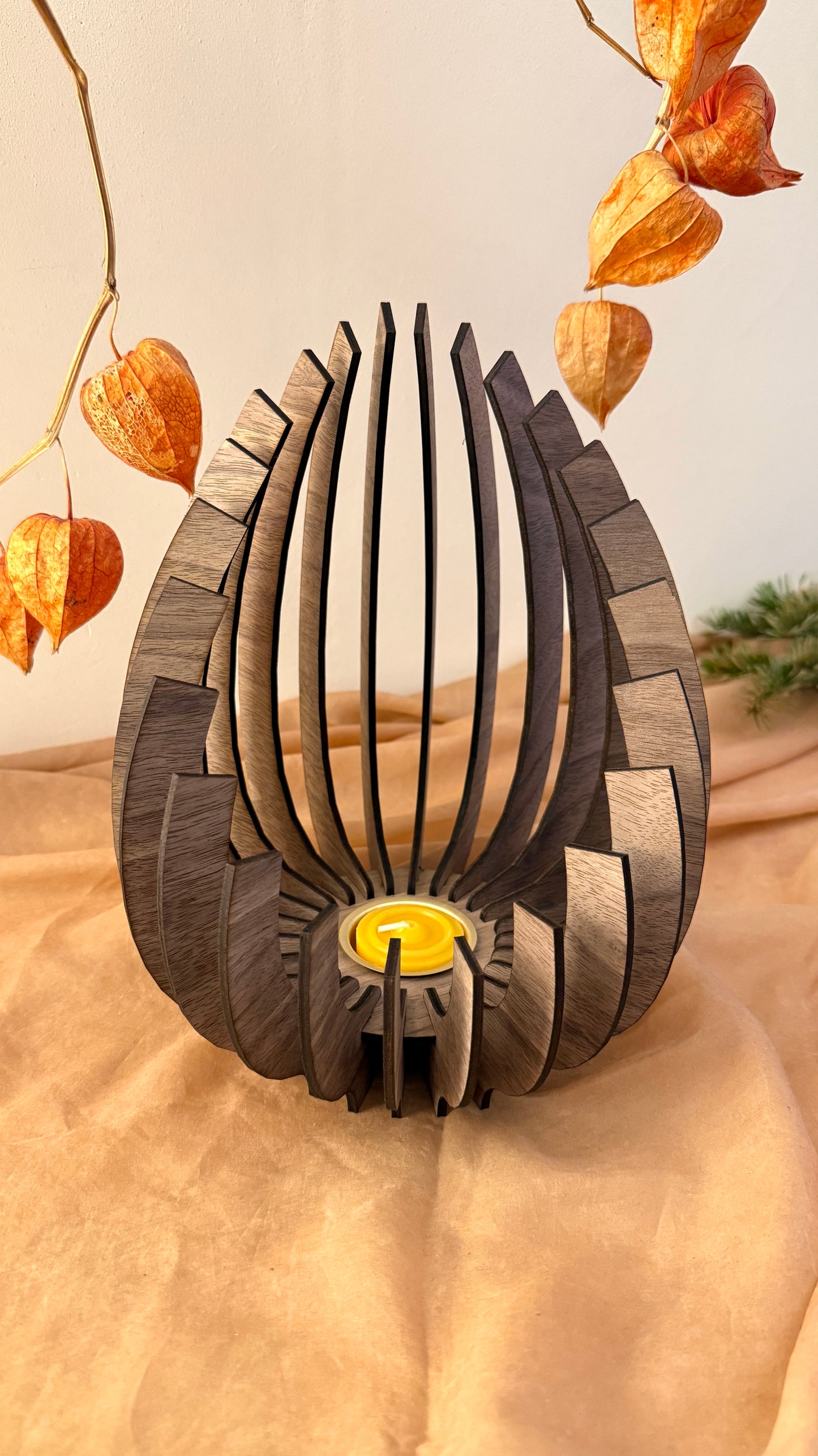 Teelichthalter "Open Egg"